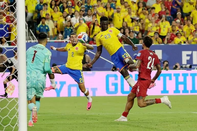 La Colombie tient en échec le Portugal et chipe la première place du groupe K